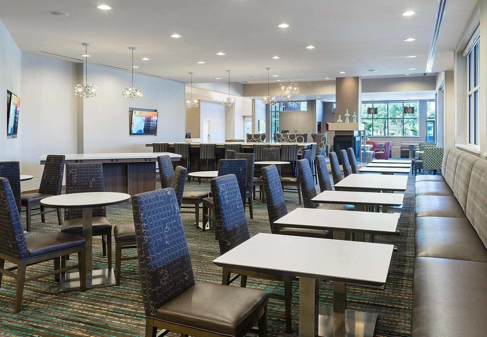 Residence Inn By Marriott Houston West/Beltway 8 At Clay Road Exterior photo